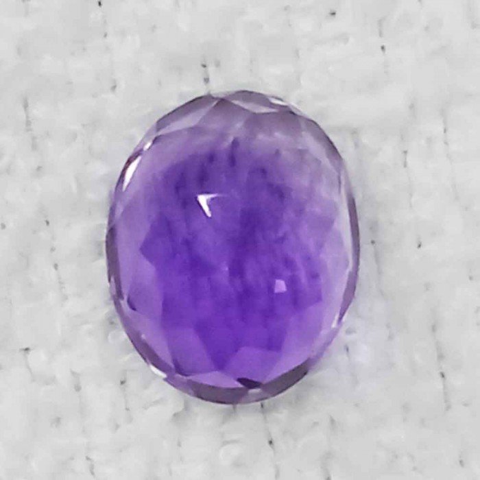 Amethyst 7.03 Carat / 7.59 Ratti