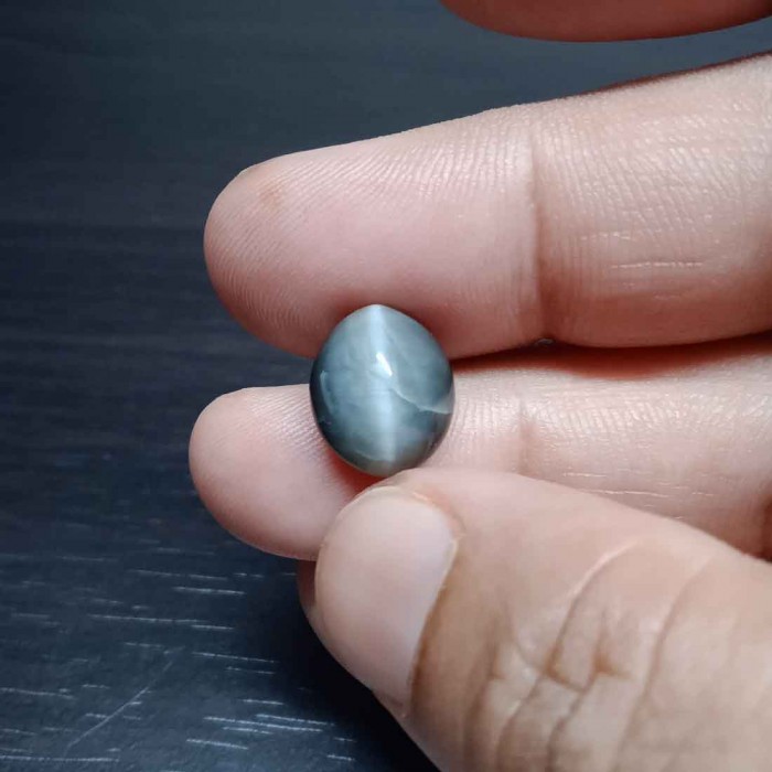 Cats Eye 7.58 Carat / 8.18 Ratti