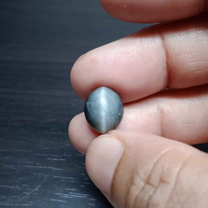 Cats Eye 7.58 Carat / 8.18 Ratti