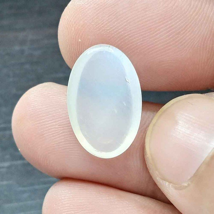 Moon Stone (Celony) 8.95 Carat / 9.66 Ratti