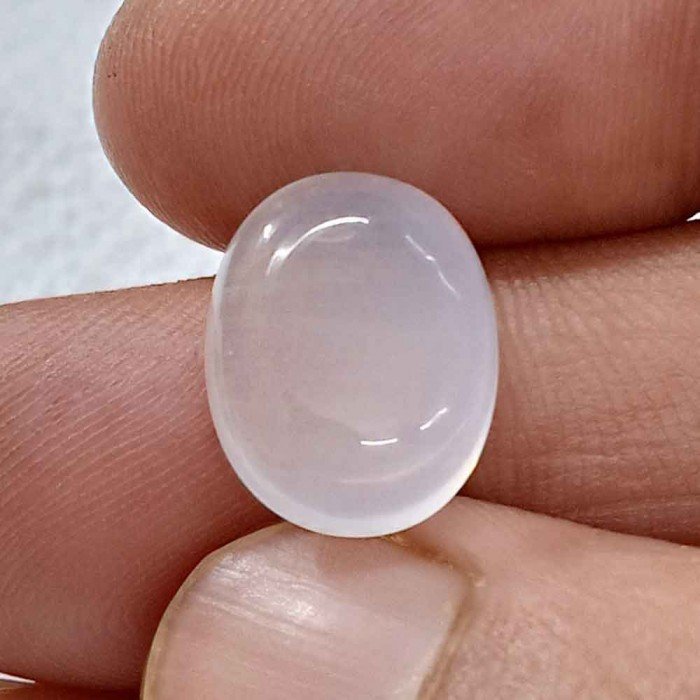Moon Stone (Celony) 8.75 Carat / 9.45 Ratti