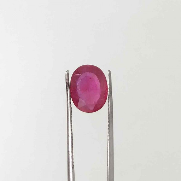 Ruby 4.08 Carat / 4.40 Ratti