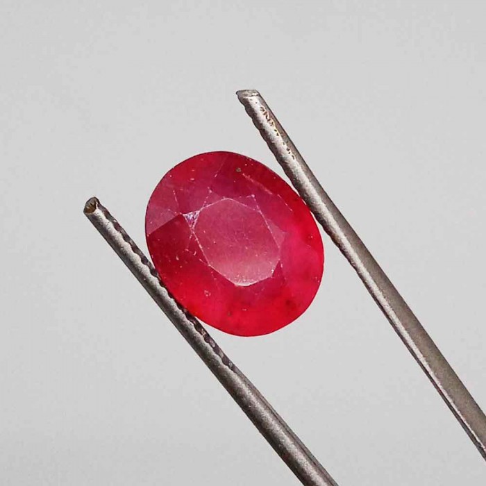 Ruby 5.32 Carat / 5.74 Ratti