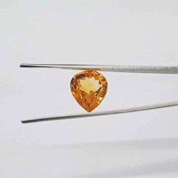 Yellow Topaz 7.70 Carat / 8.31 Ratti