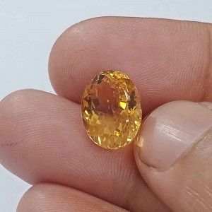 Yellow Topaz 6.92 Carat / 7.47 Ratti