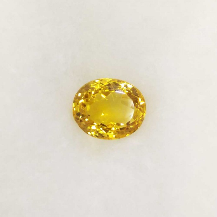 Yellow Topaz 9.27 Carat / 10.01 Ratti