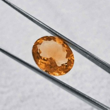 Yellow Topaz 5.14 Carat / 5.55 Ratti Yellow Topaz 5.14 Carat / 5.55 Ratti
