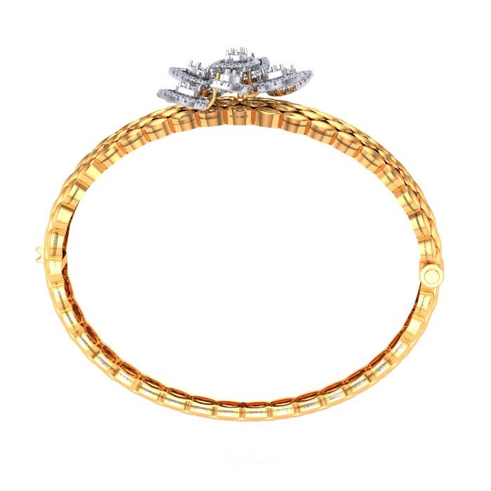 Stylish Gold Oval Bracelet